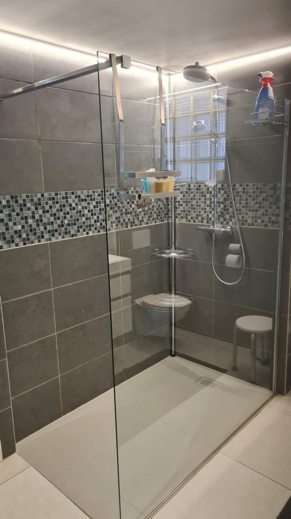 Apartamento Frontaal Gelijkvloers Seaview 80M² 2 Slp Ostende Habitación foto